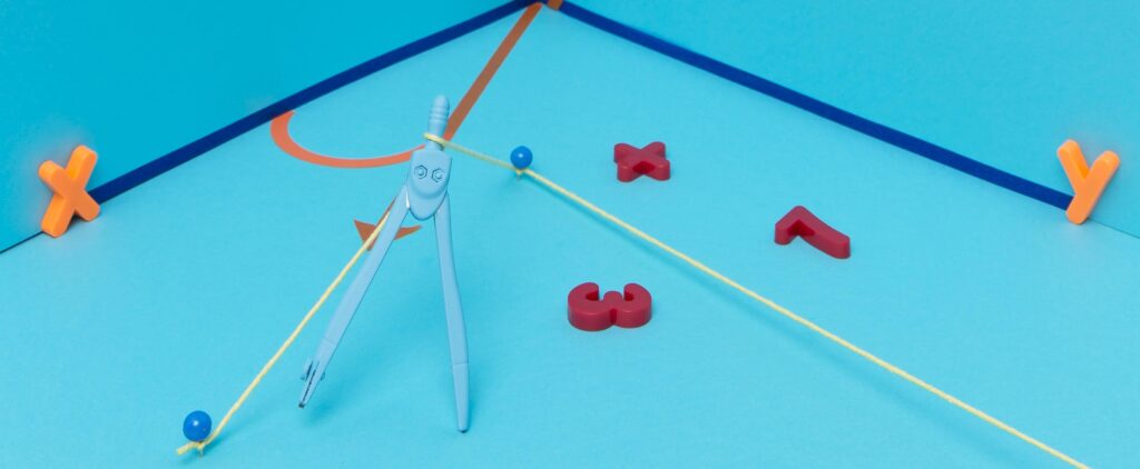 العلاقة بين المتغيرات